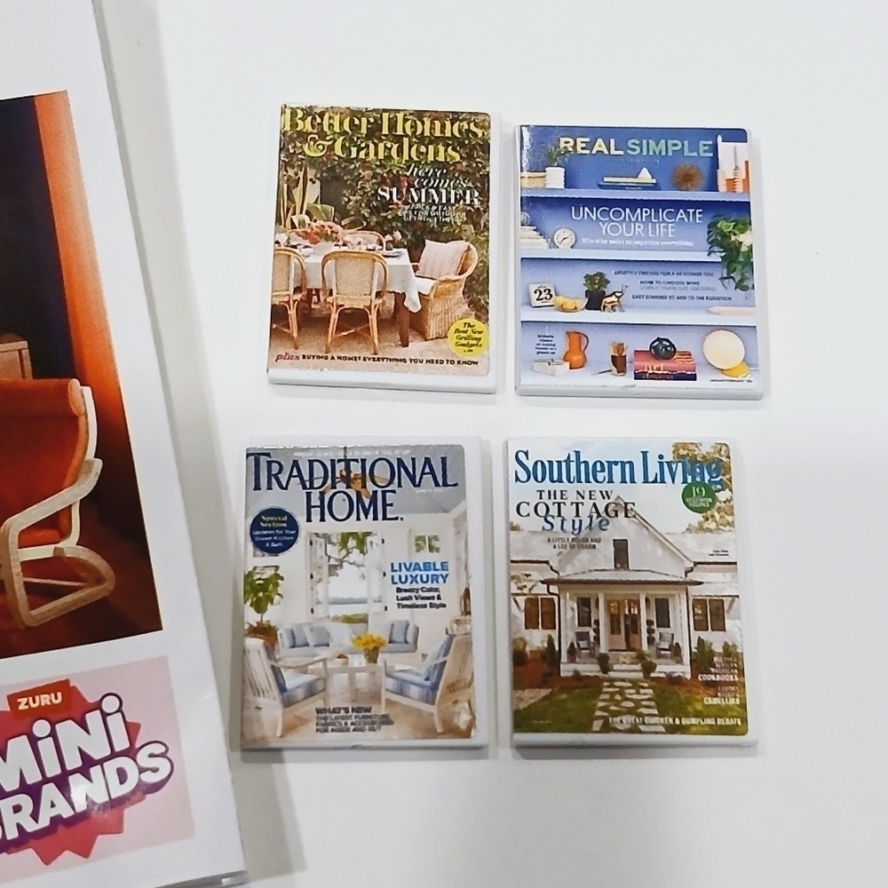 Zuru Mini Brands Home Series Magazines